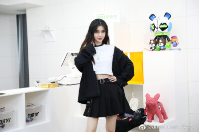 二传注明：乔绾
人间理想杨颖