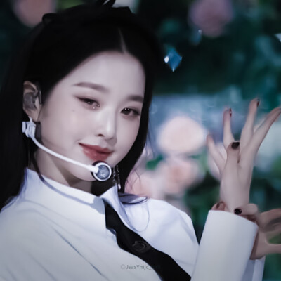 张元英Jang Won Young。
原江时树。