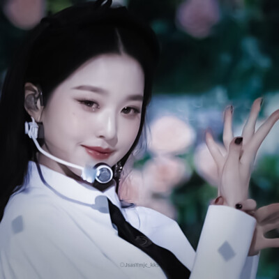 张元英Jang Won Young。
原江时树。