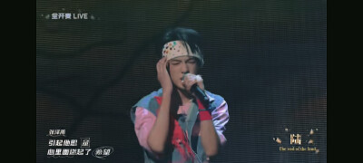 也可以酷酷的可爱