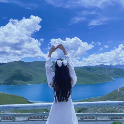 海边头像
dt三色堇儿