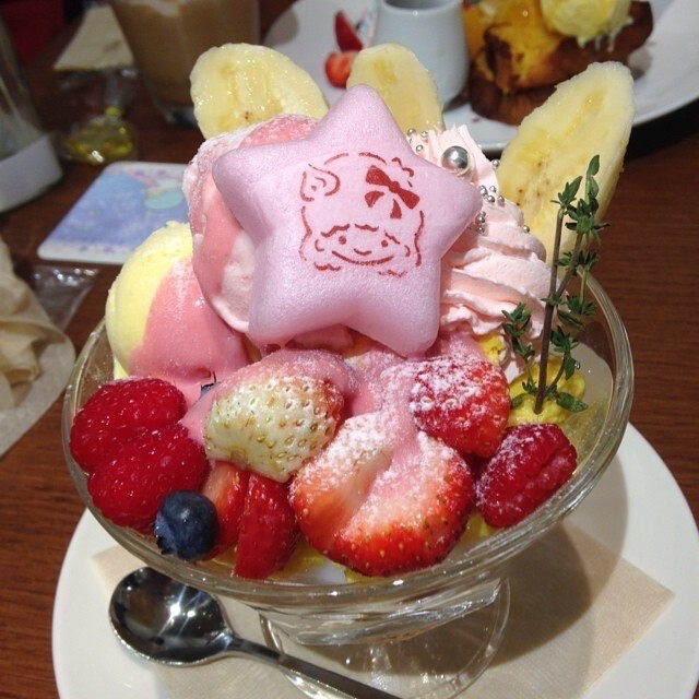 ✧ ─=≡Σ((( つ•̀ω•́)つ 