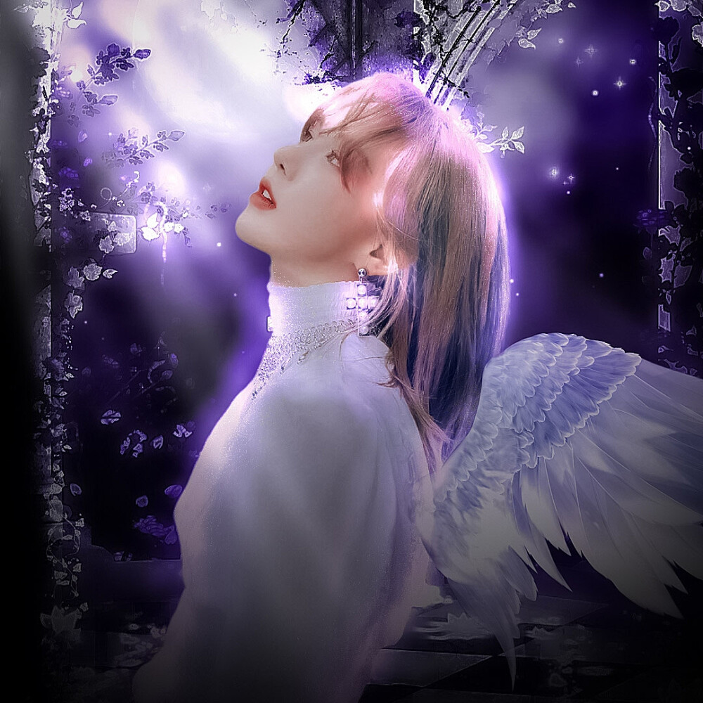 “就远远地望一望吧，让我沉沦在你的模糊里。”