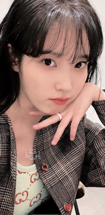 IU