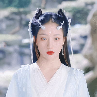 朱丽岚｜朝澜
cr:浮华逝之