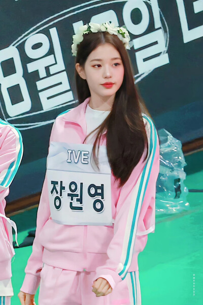 WONYOUNG 张员瑛
©Hwoonyyy 禁二改禁商用