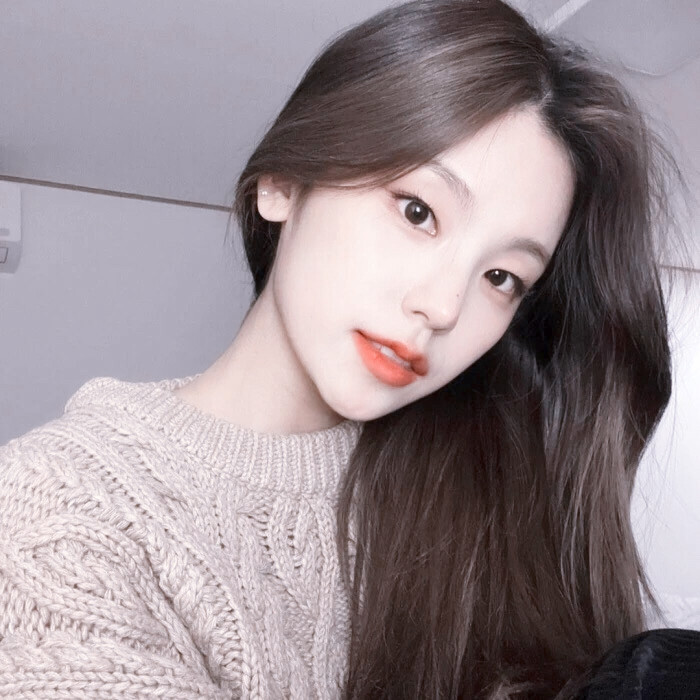 黄礼志
贴纸：江时树