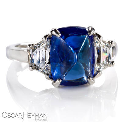 Oscar Heyman 白金戒指 蓝宝石 糖面包山 糖塔 未加热 钻石 Unheated Kashmir Sugarloaf Sapphire Ring with Trapezoid Diamonds