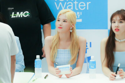 凑绮纱夏可二改
©sanacottoncandy