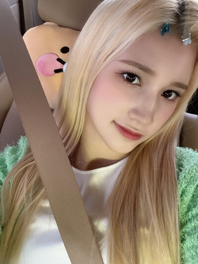 休宁巴伊叶自拍