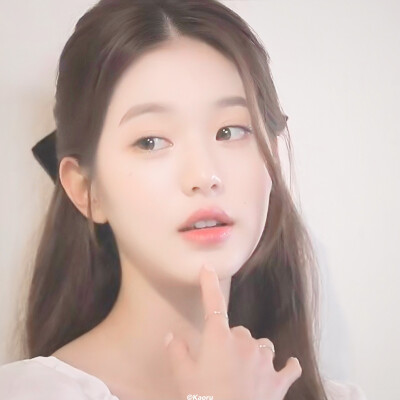 “化身一条固执的鱼 那七秒一定是在想你”