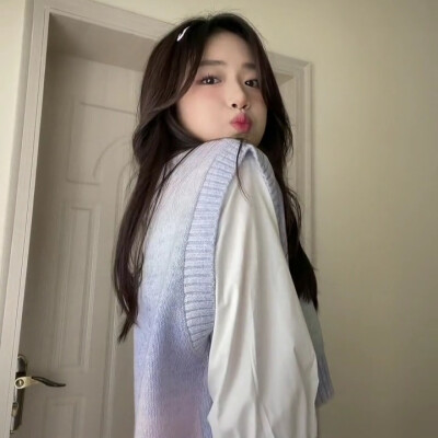 胡馨尹可二改
需要补赞d