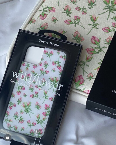 美物分享
碎花手机壳
ig: wildflowercases