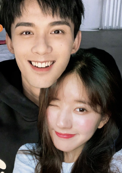 吴露可逃 嗑死我了