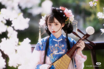 恰逢佳时，与君遇；恰逢良时，入君心