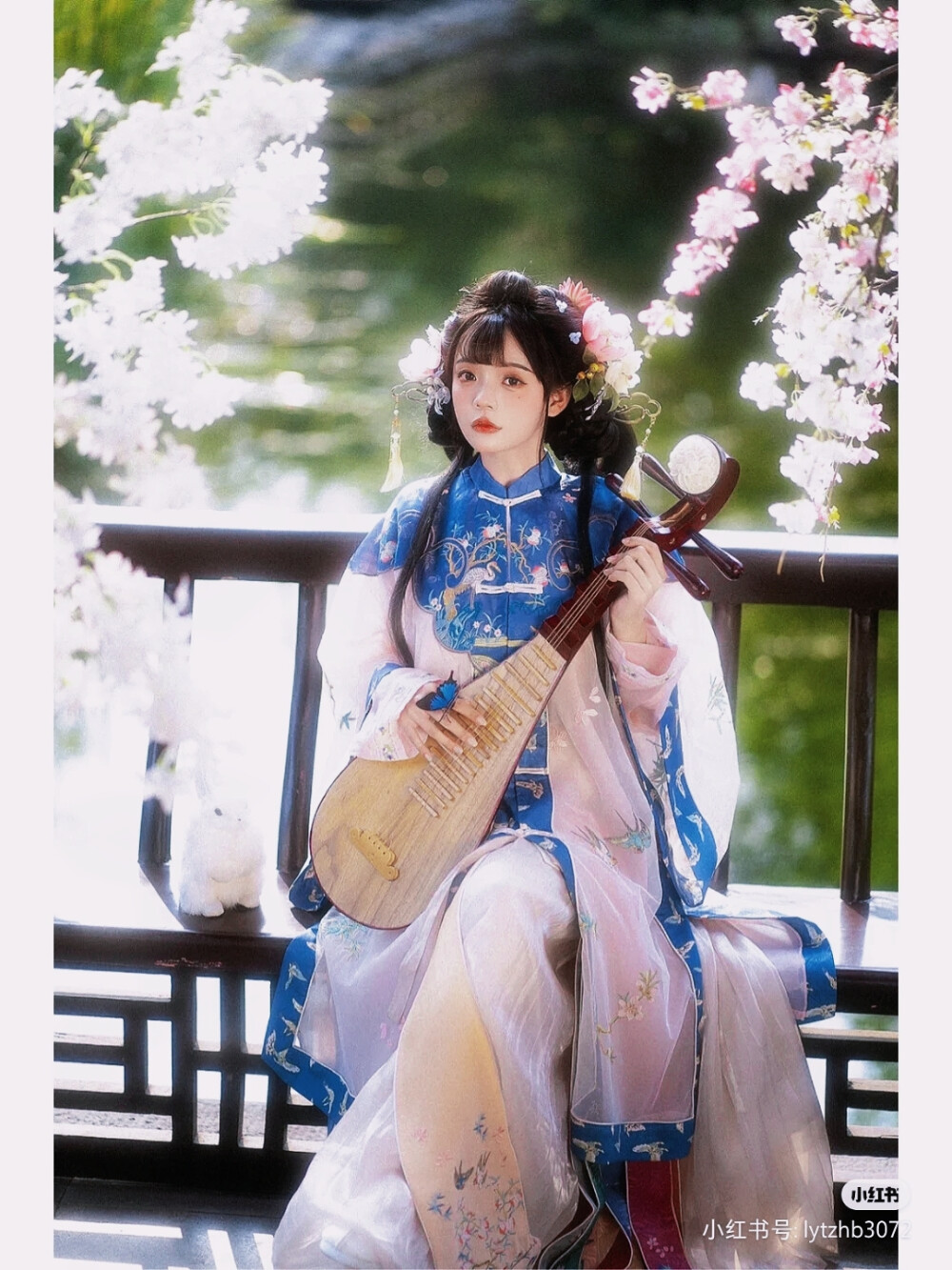 恰逢佳时，与君遇；恰逢良时，入君心