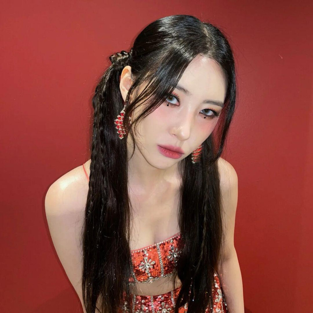 SUNMI 李宣美