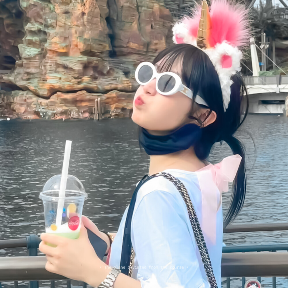 田曦薇