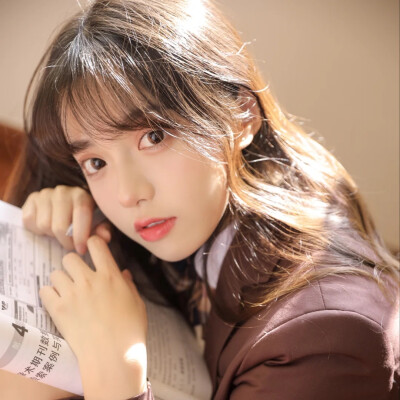 清新女头