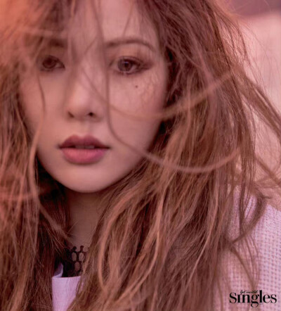 金泫雅 hyuna
©logo 侵权删.