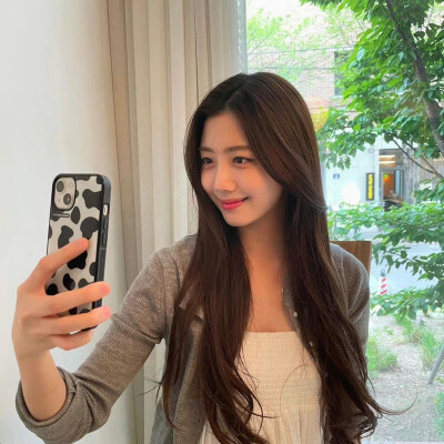 cherrybullet崔裕姝