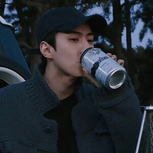 ᴸⁱᵛᵉ ᵃ ᵍᵒᵒᵈ ˡⁱᶠᵉ ᵃⁿᵈ ᵐᵉᵉᵗ ˢˡᵒʷˡʸ.| 








男头/吴世勋/爱豆头像/吴世勋头像
©菟丝花-