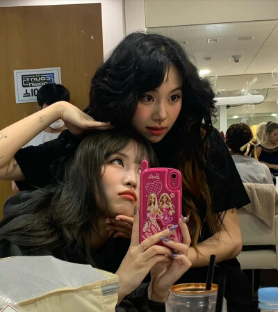 momo＆彩瑛