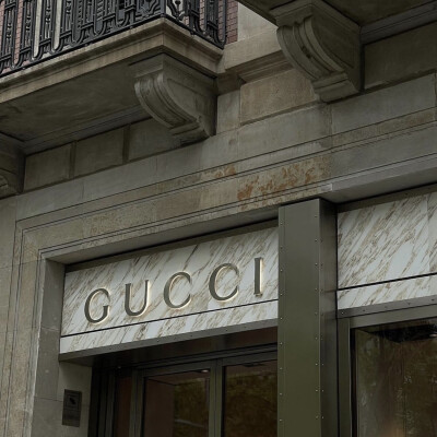 GUCCI