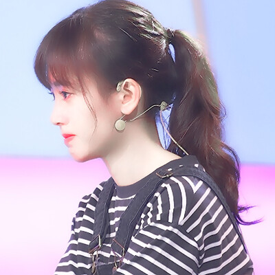 如果我谣言四起 我希望你护我
-鞠婧祎