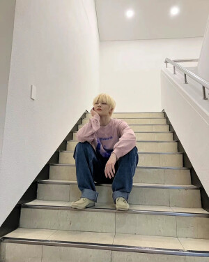 官方Instagram 梁精寅