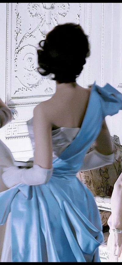 不聊咯，我要去干活了