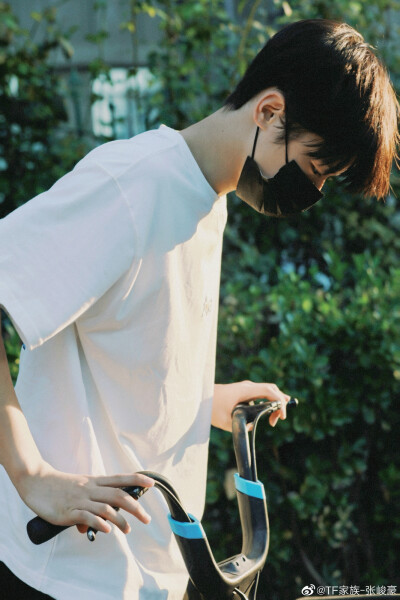 极禹
张极X张泽禹