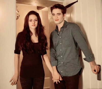 your hand in mine｜the look of love
Bellward｜Robsten
//@
twilight_edward_1314
saga_crepusculofc
favcullen
edits_saga
favcullen
robstengram
-
-
mr.cedric_diggory