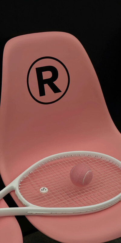 ins 锁屏壁纸
vr.MITAOBOBO_