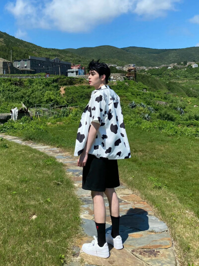 邓孝慈