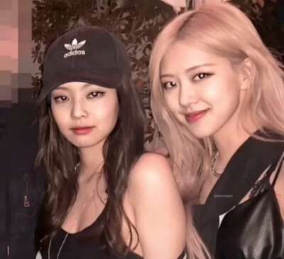 jennie+rosé=?