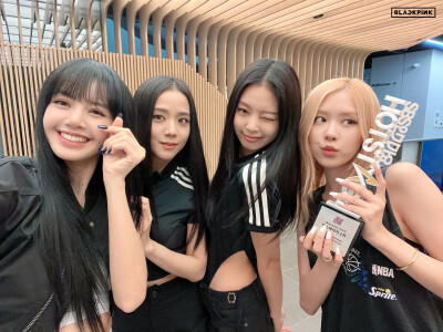 BLACKPINK