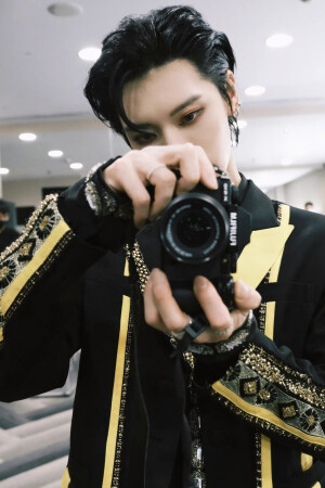 没人看到这些帅哥我真的会狠狠难过