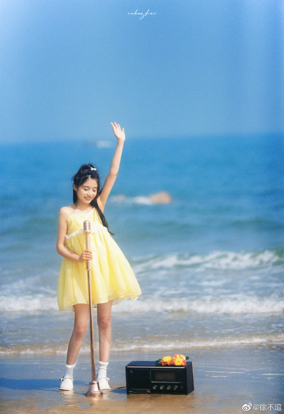 夏日打歌 轻音少女
摄影@徐不追
#青岛约拍##胶片写真##少女写真# ​​​