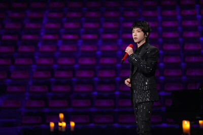 华晨宇九周年音乐会