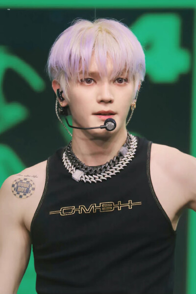 李泰容