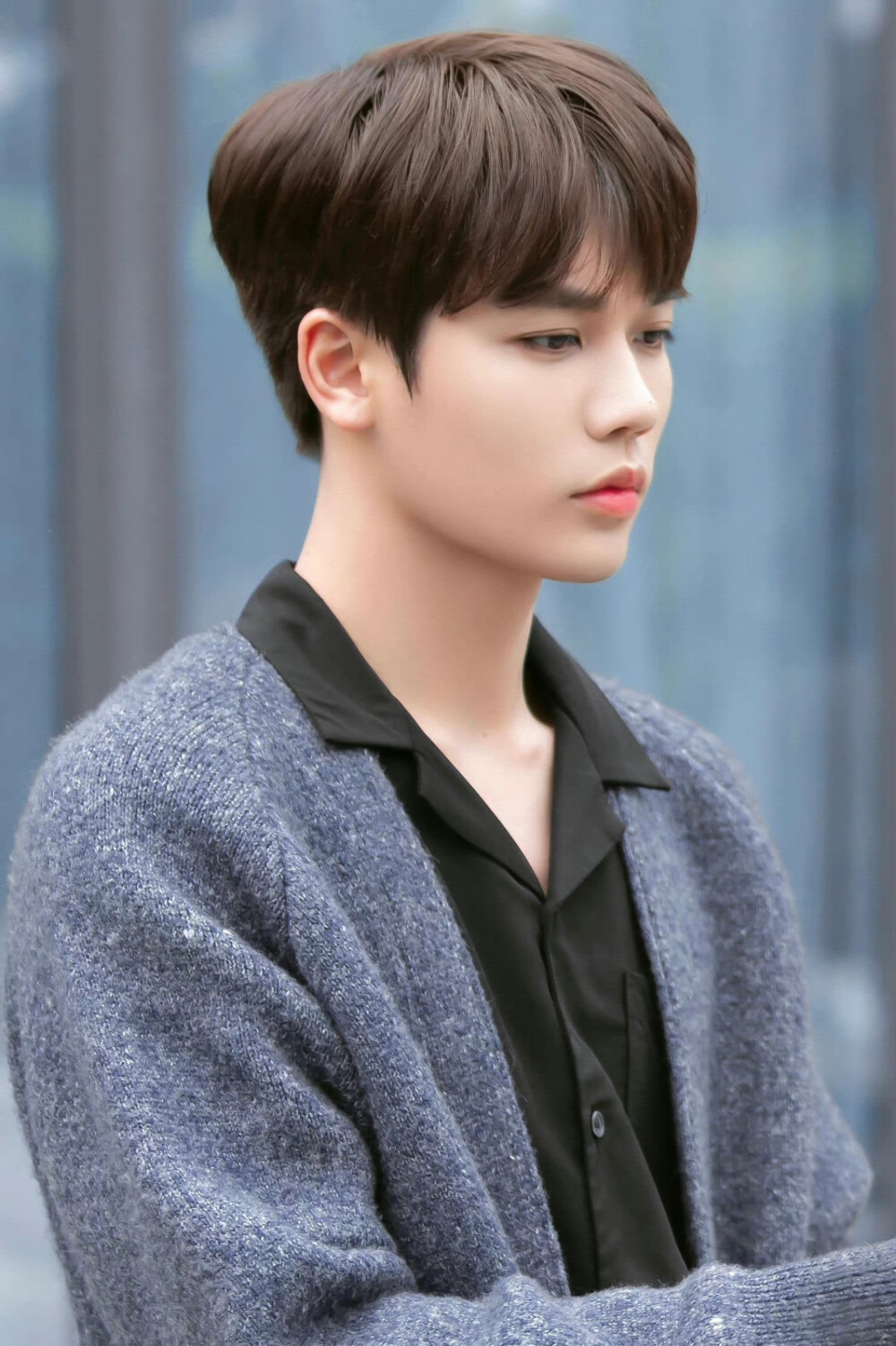 一些漂亮修勾
cr@梨花落饅頭