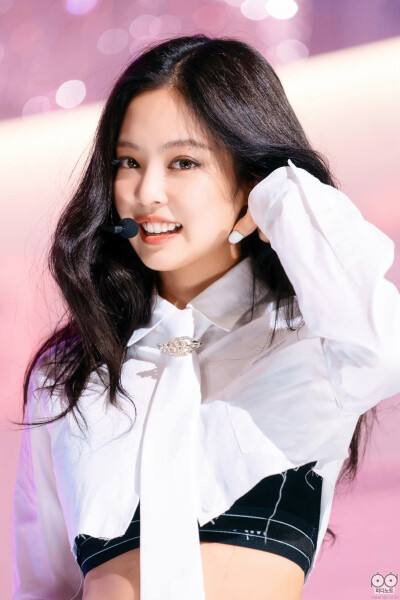 Jennie SBS打歌