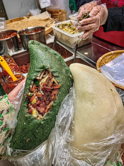 卍 艾草粿
卍 白米粿