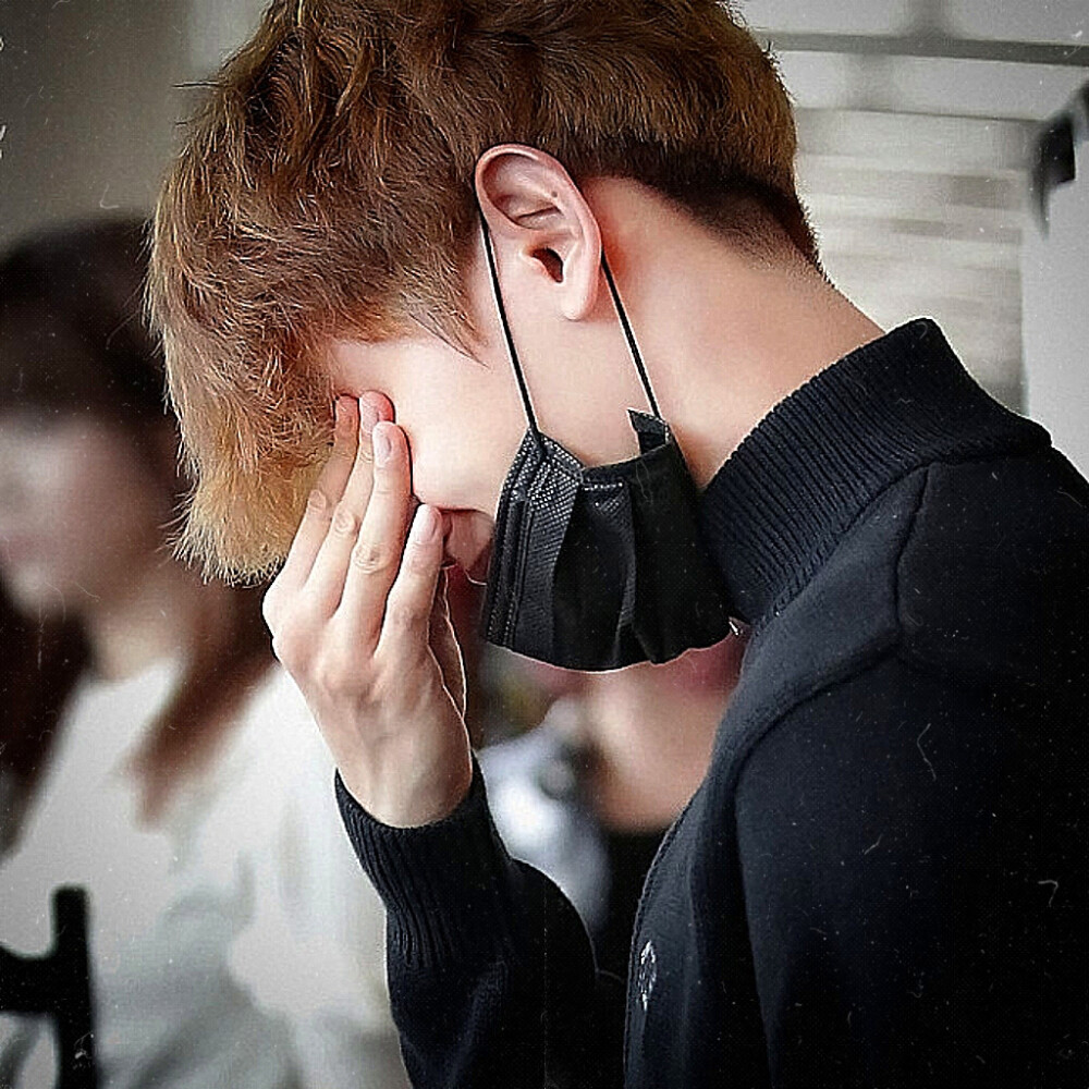 少年の心の黒い春