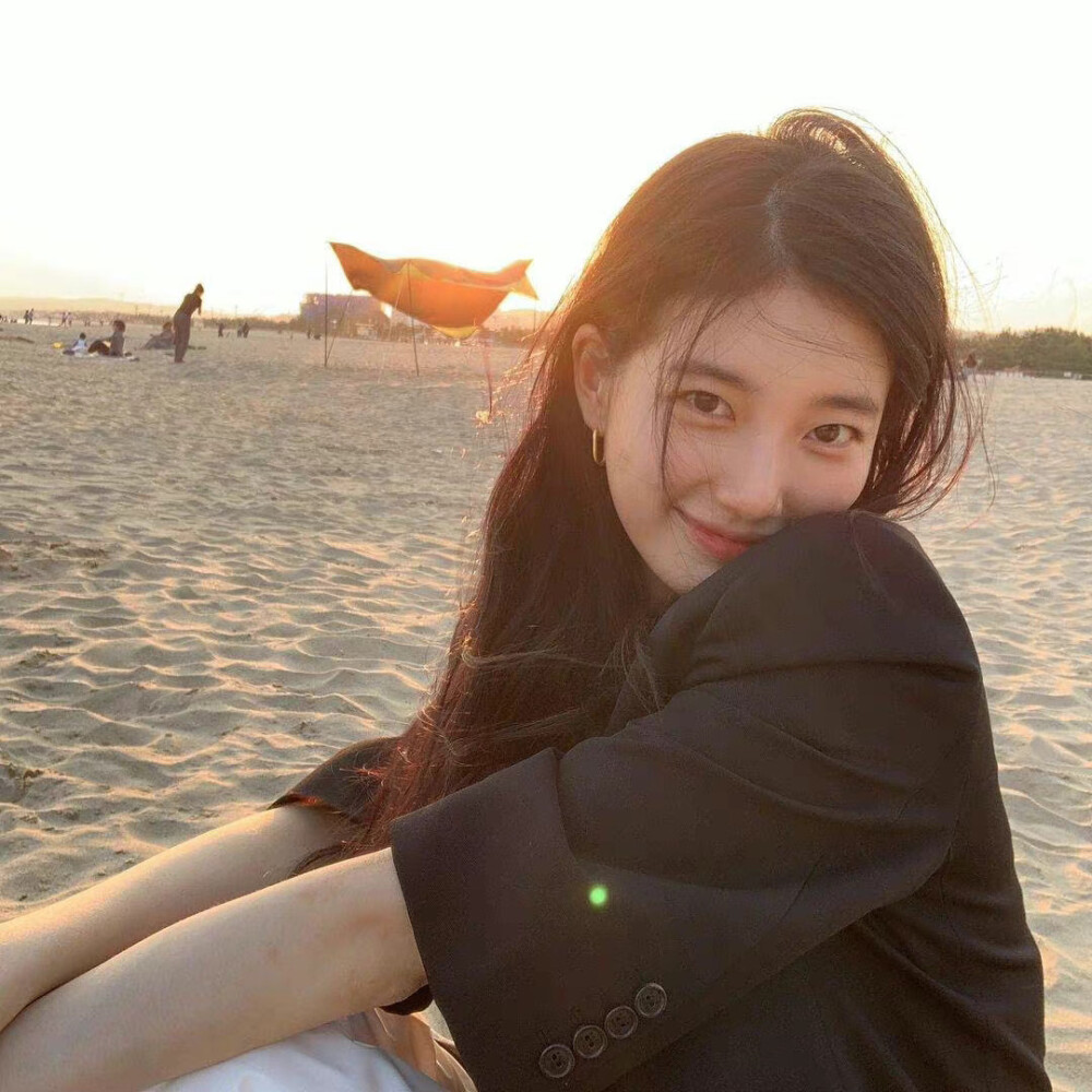 裴秀智 Suzy