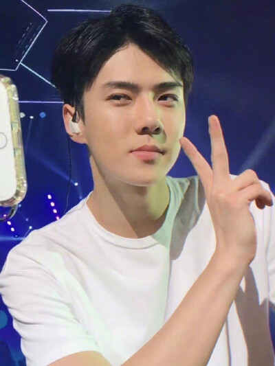 OOH SEHUN
吴世勋