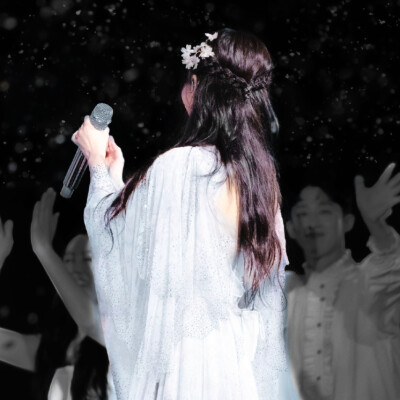 Blue flowers†