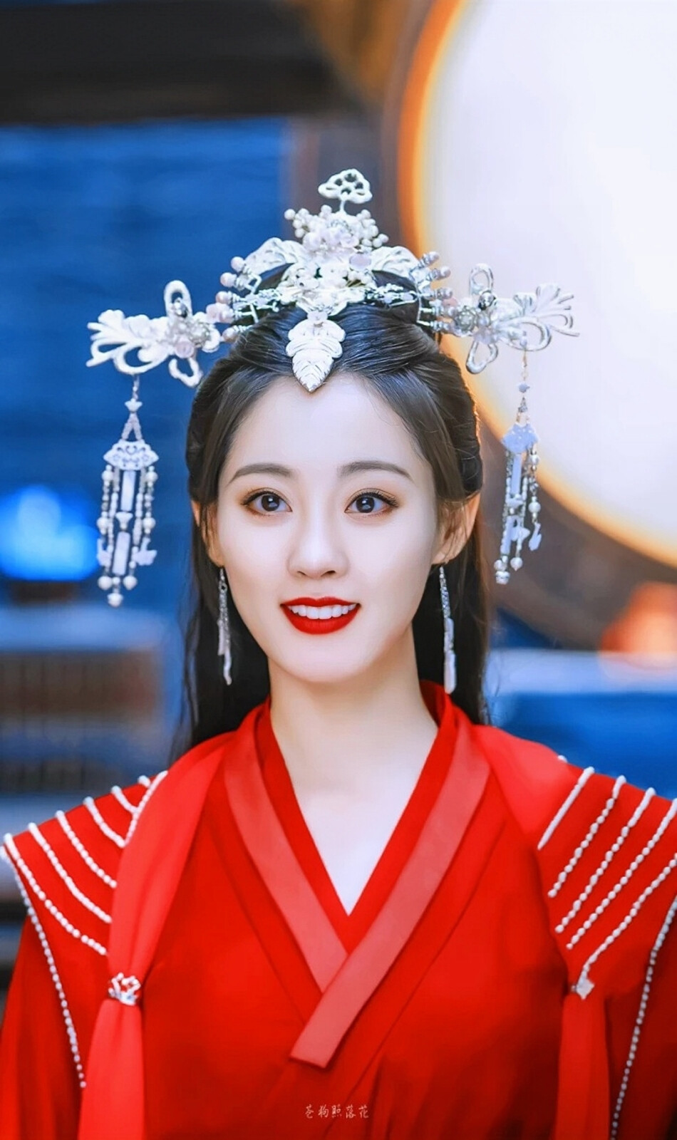 祝绪丹流萤遇龙