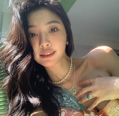 女头
